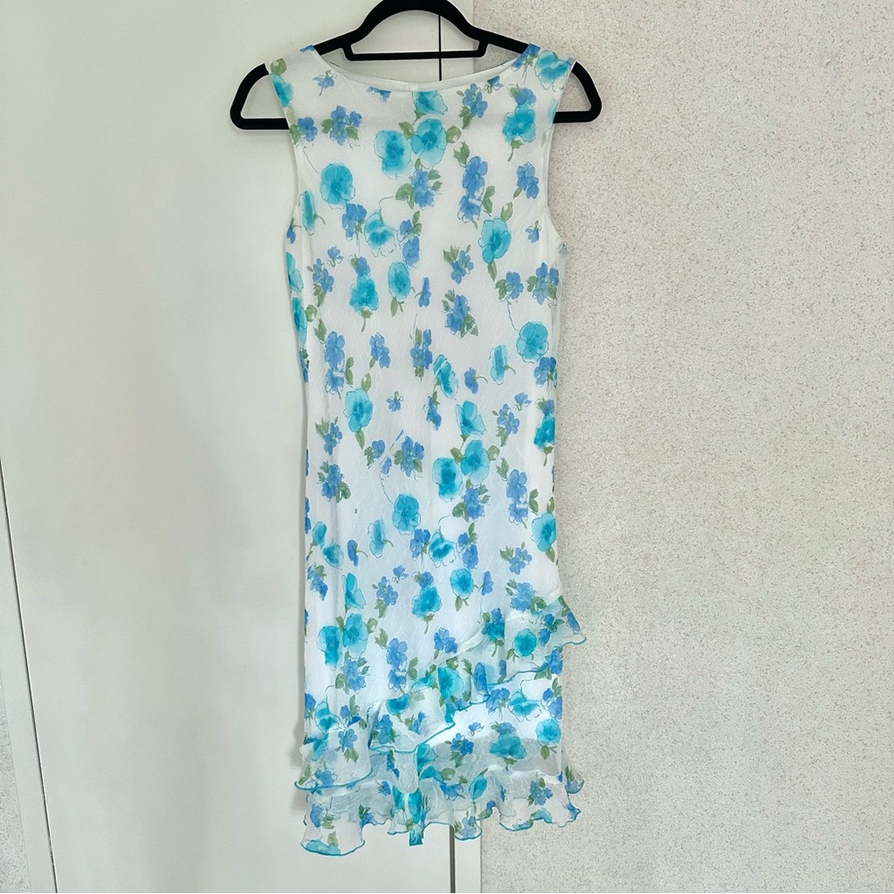 City Triangles Blue and White Floral Midi Dress